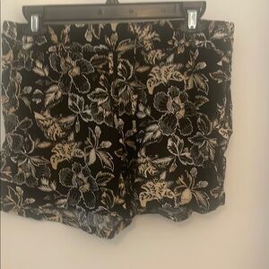 Old Navy High Waist Black and Cream Shorts